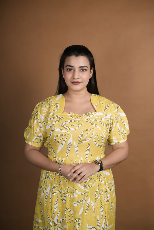 MAXI - Greenish mustard charm